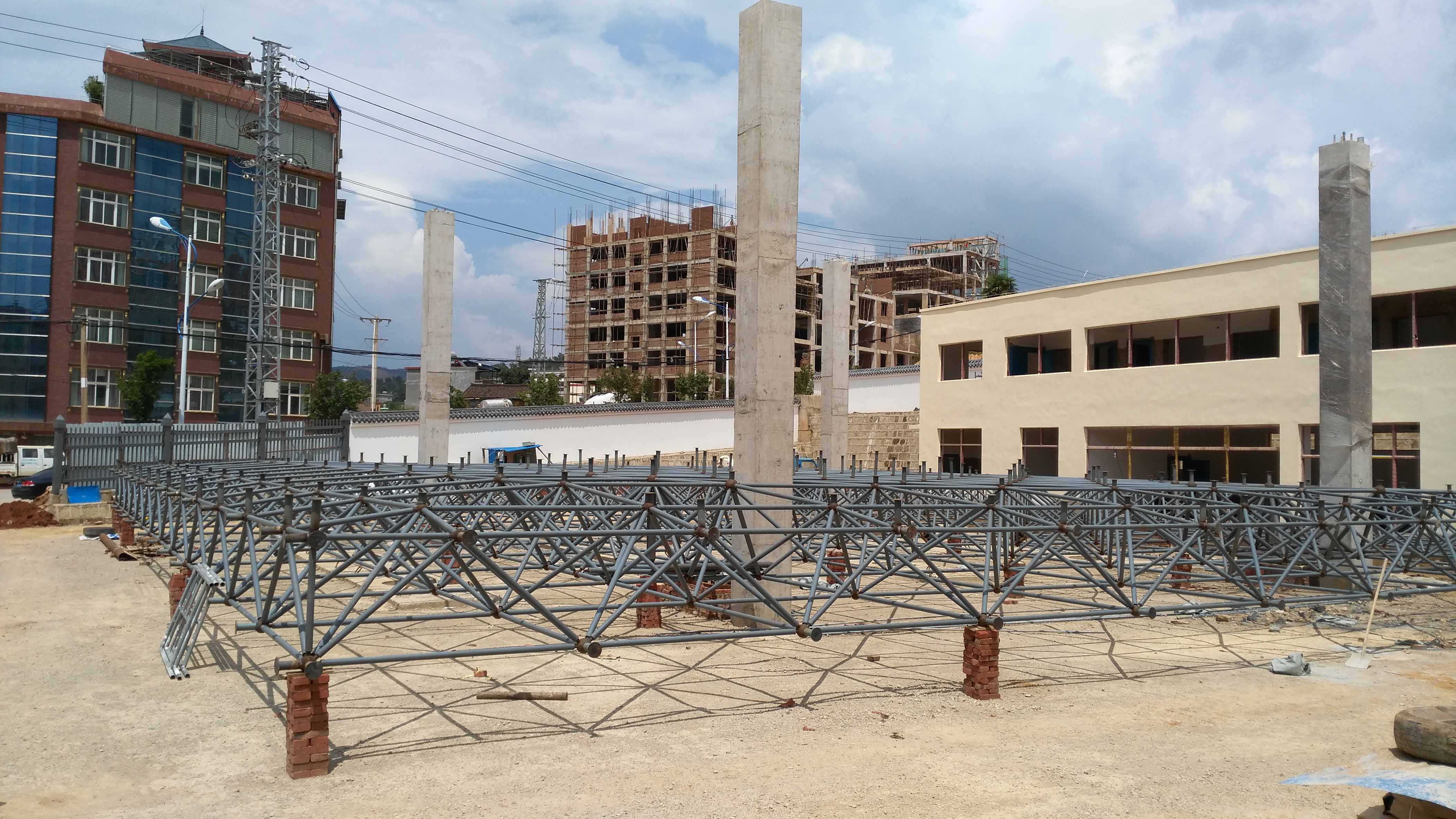 日喀则小型加油站网架